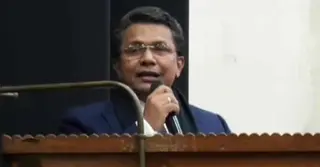 বিচারপতি খুরশীদ আলমকে অপসারণ